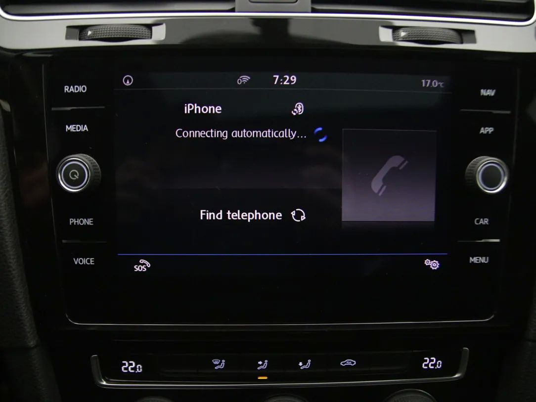 Volkswagen Golf | 22