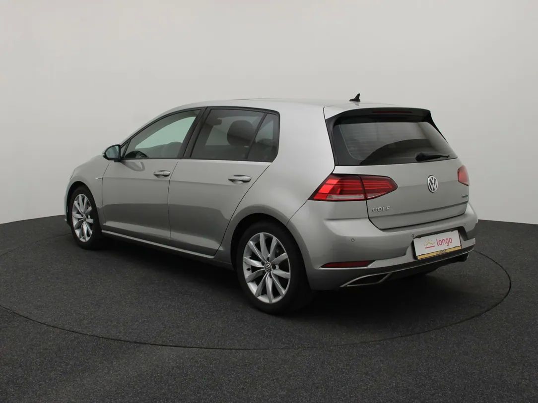 Volkswagen Golf | 6