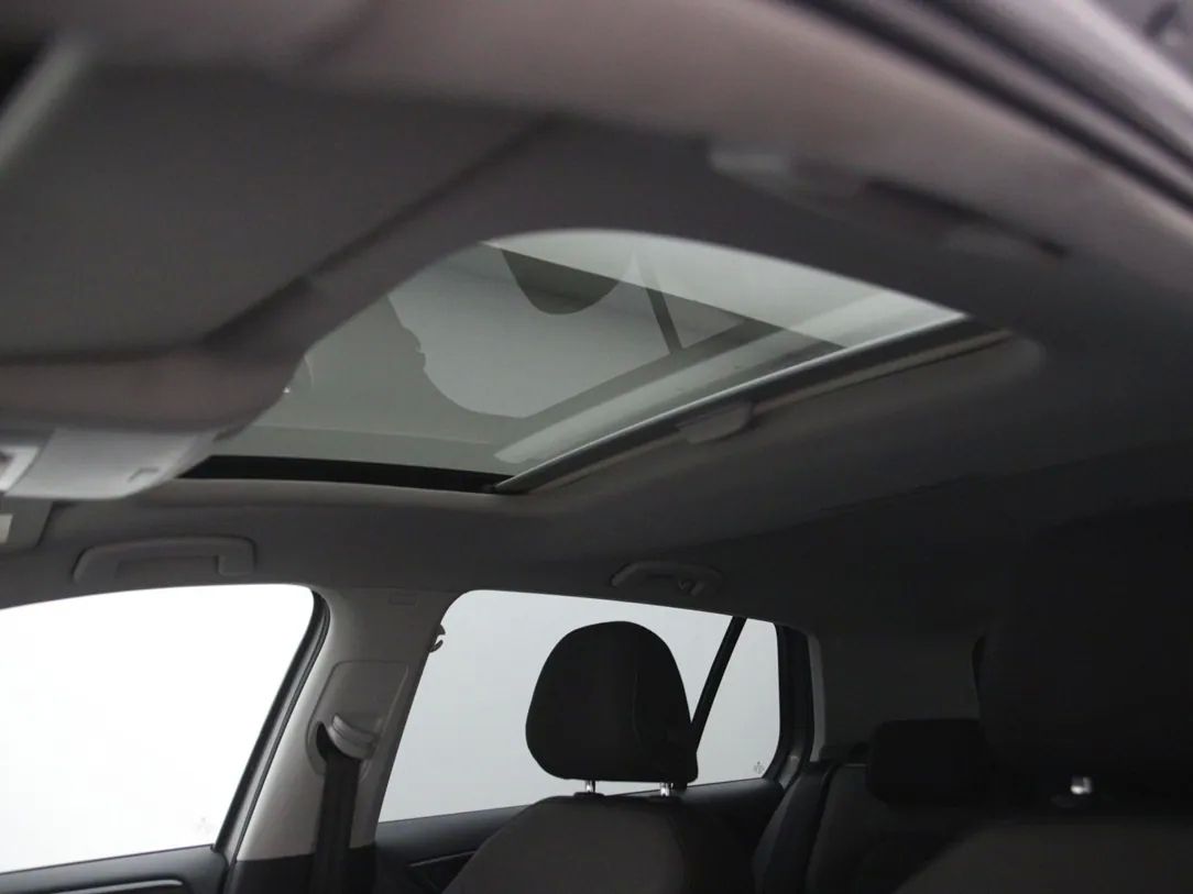 Volkswagen Golf | 31