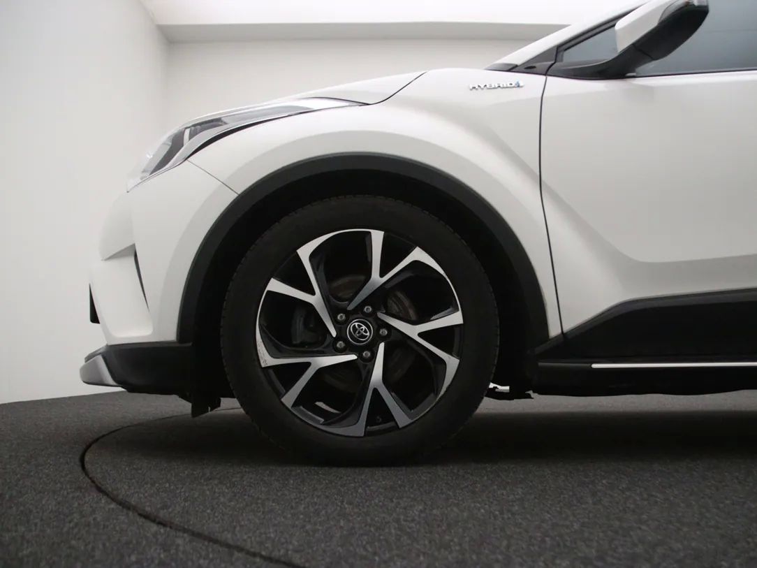 Toyota C-HR | 27