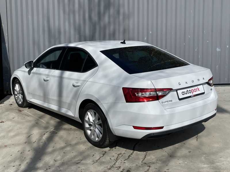 Skoda Superb | 4
