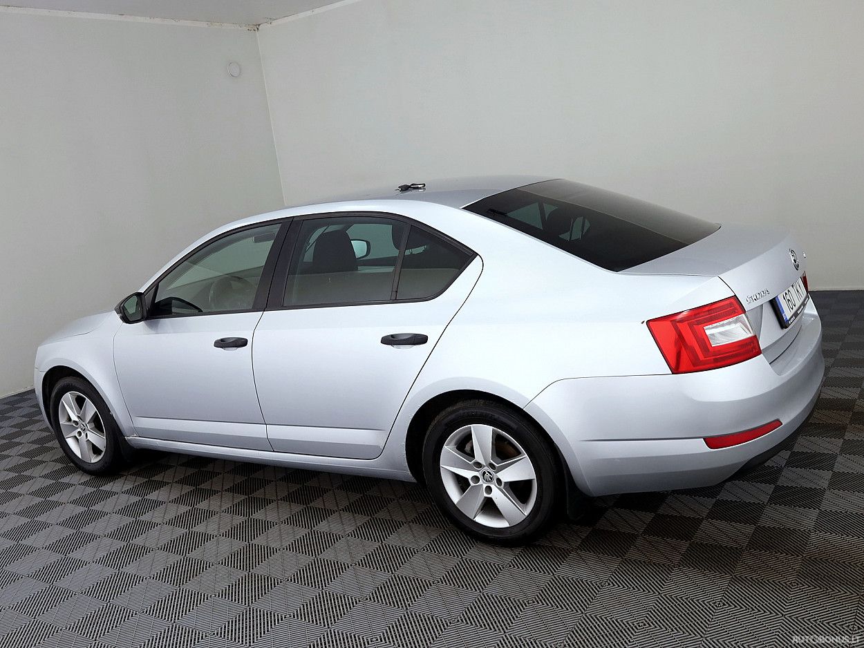 Skoda Octavia | 3