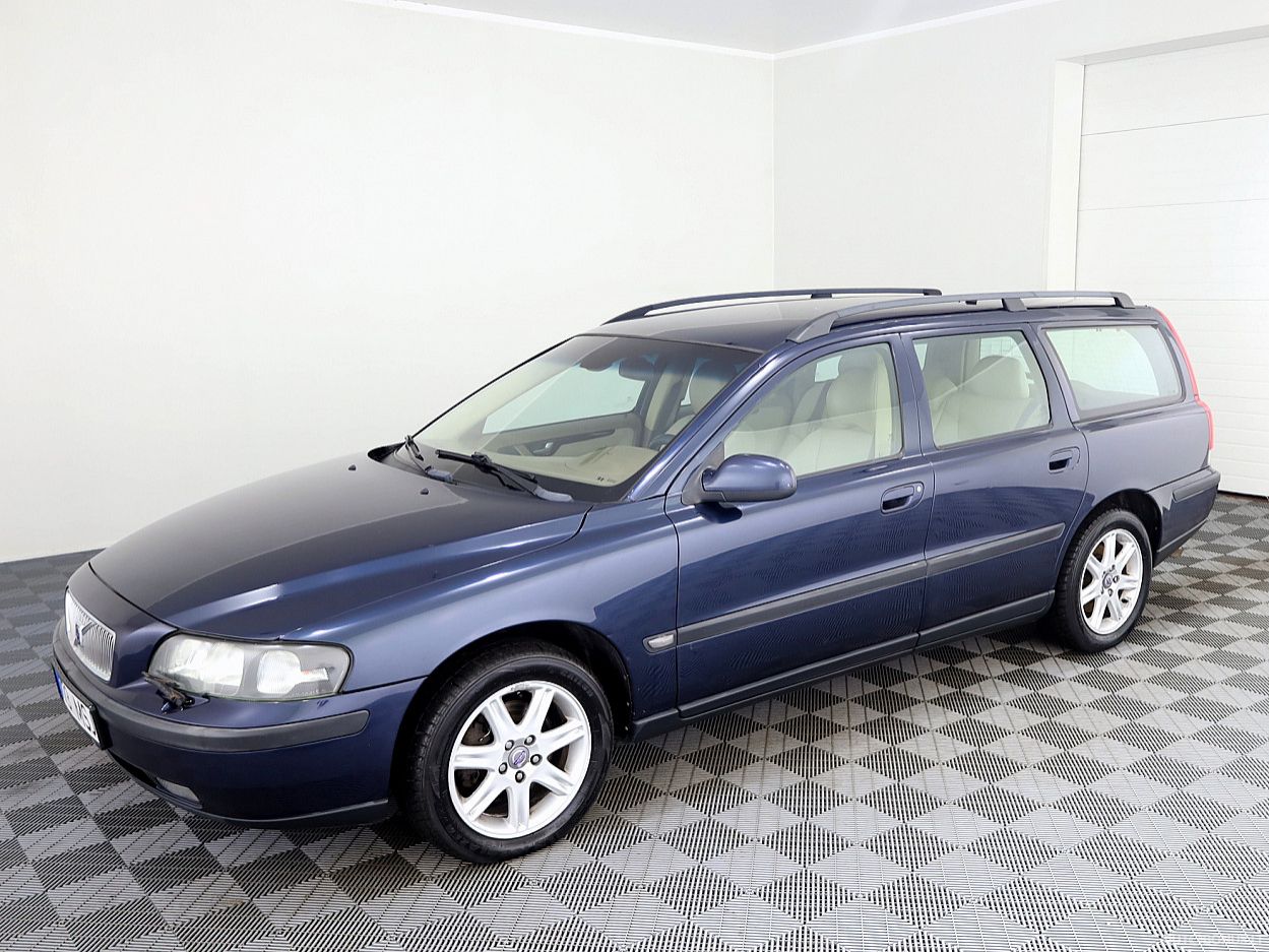 Volvo V70 | 1