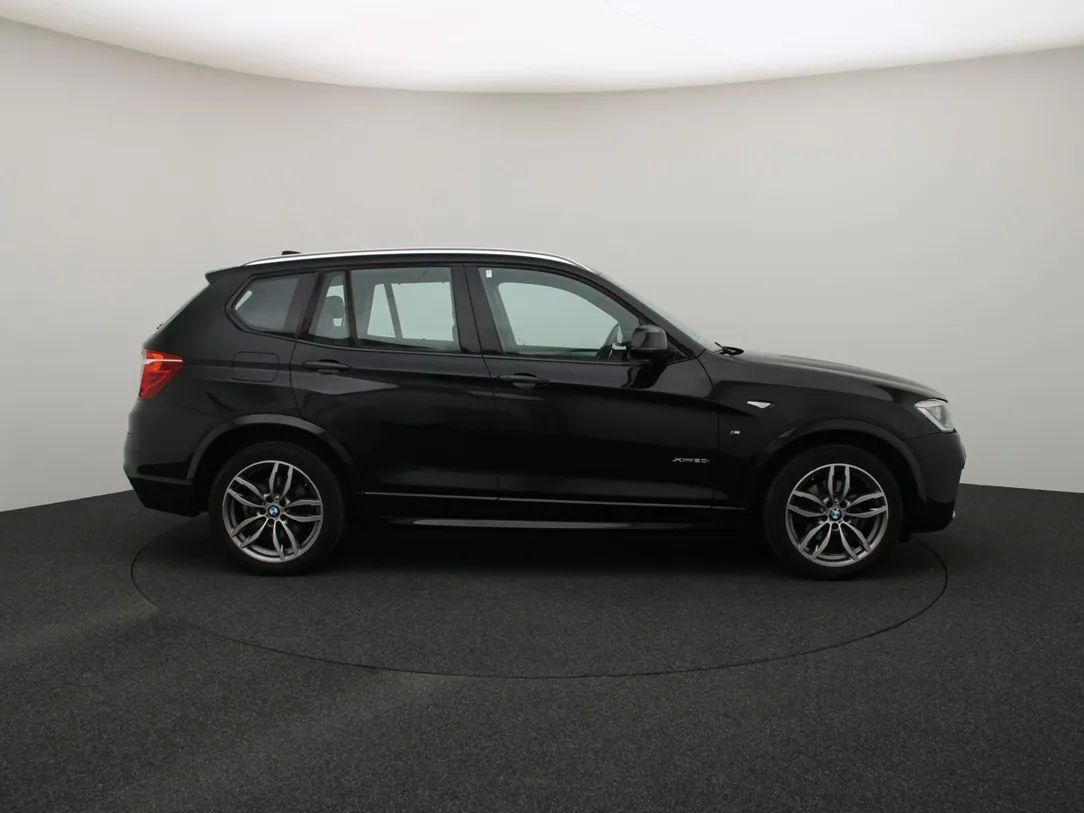 BMW X3 | 8