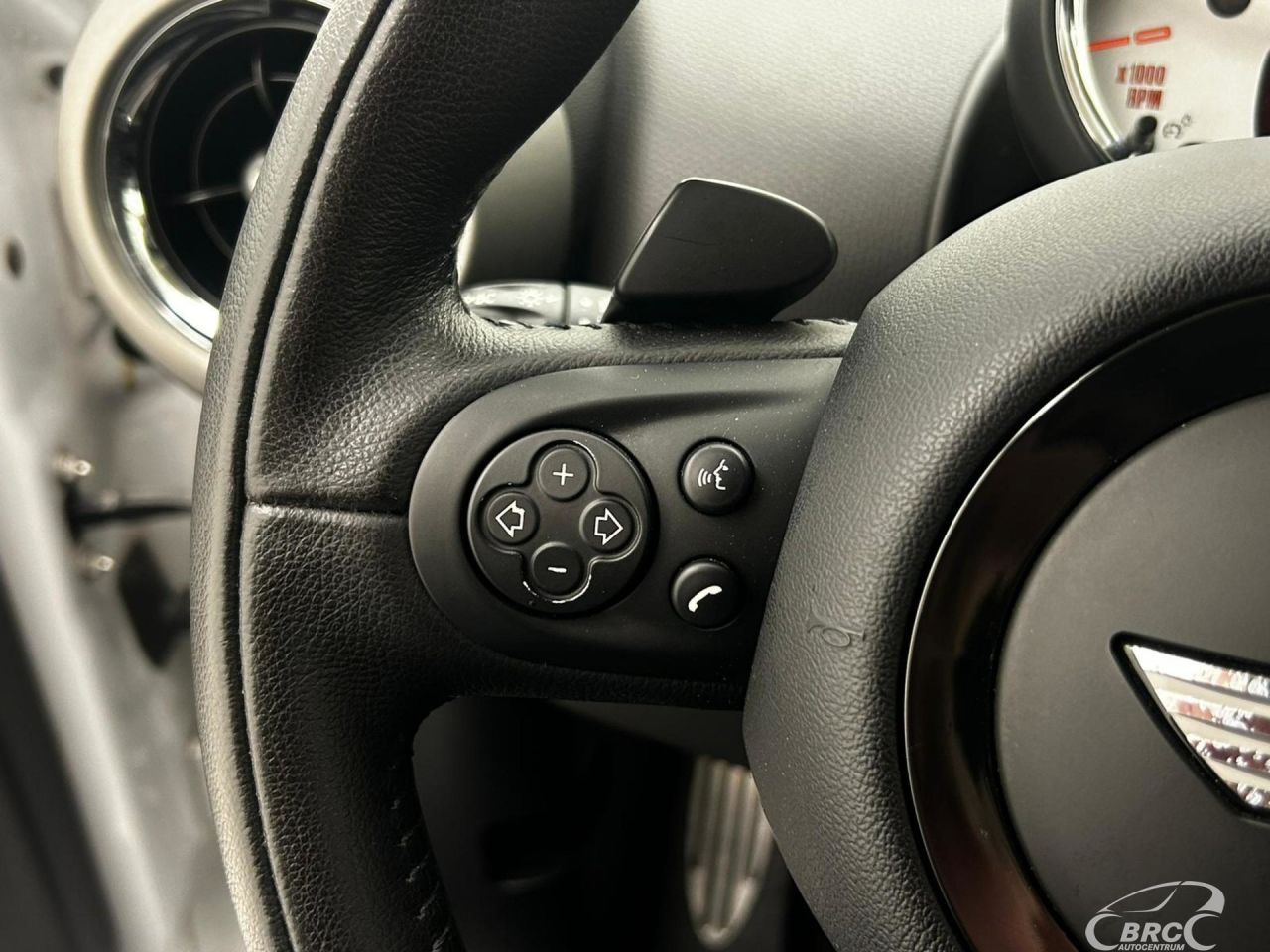 Mini Countryman | 11