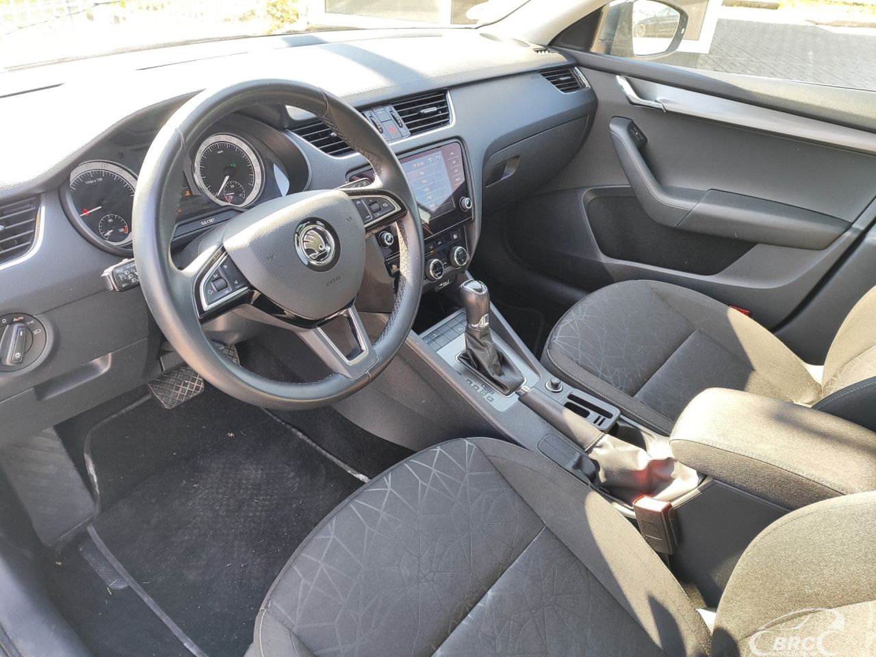 Skoda Octavia | 19