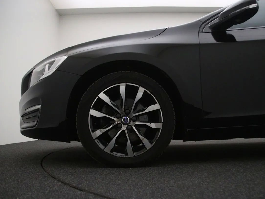 Volvo V60 | 27