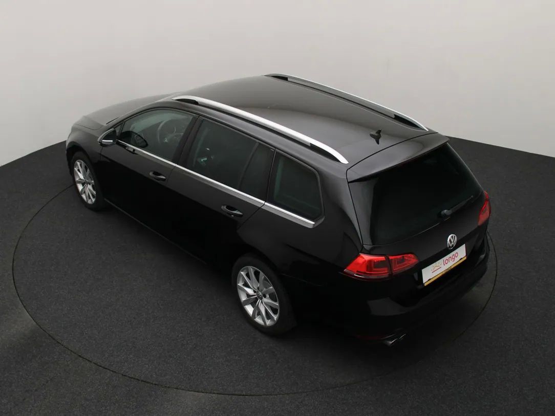 Volkswagen Golf | 11