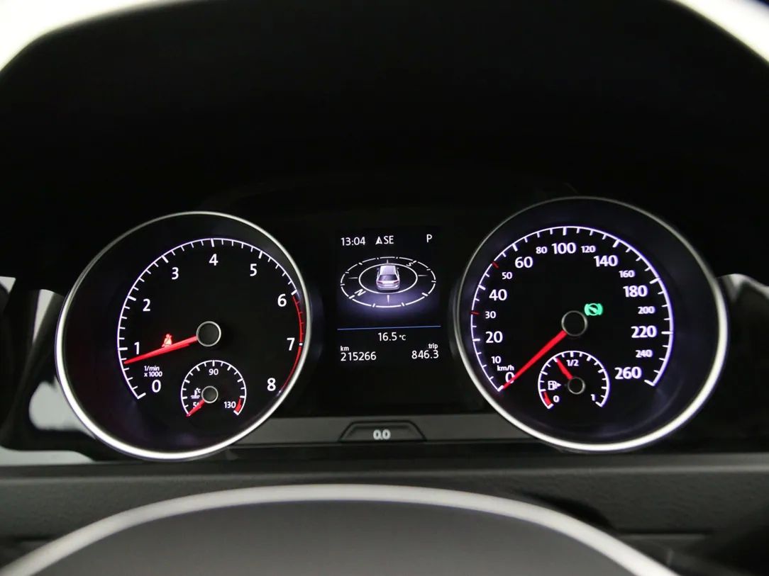 Volkswagen Golf | 18