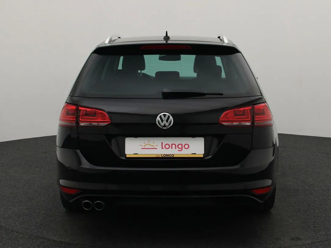 Volkswagen Golf | 4