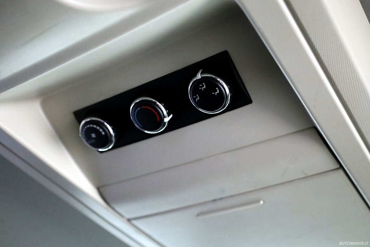 Chrysler Grand Voyager | 8