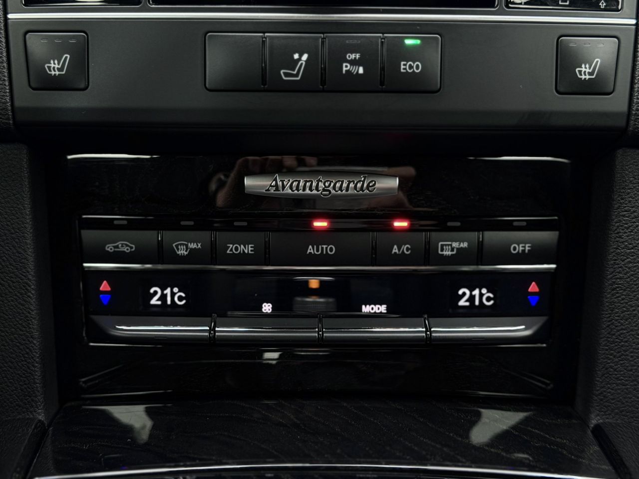 Mercedes-Benz E200 | 20