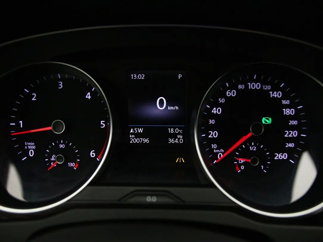 Volkswagen Passat | 18