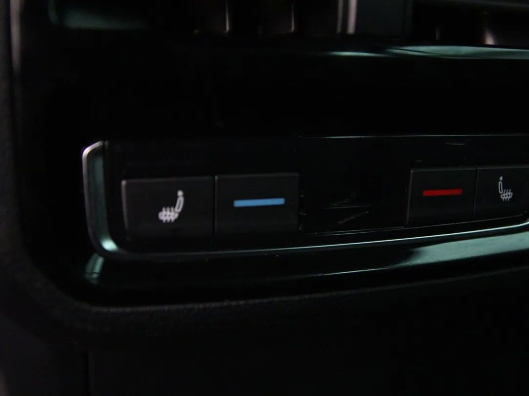 Volkswagen Passat | 34