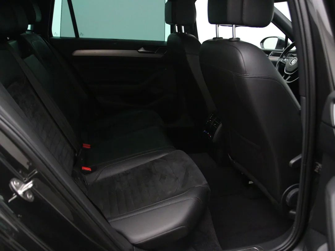 Volkswagen Passat | 14