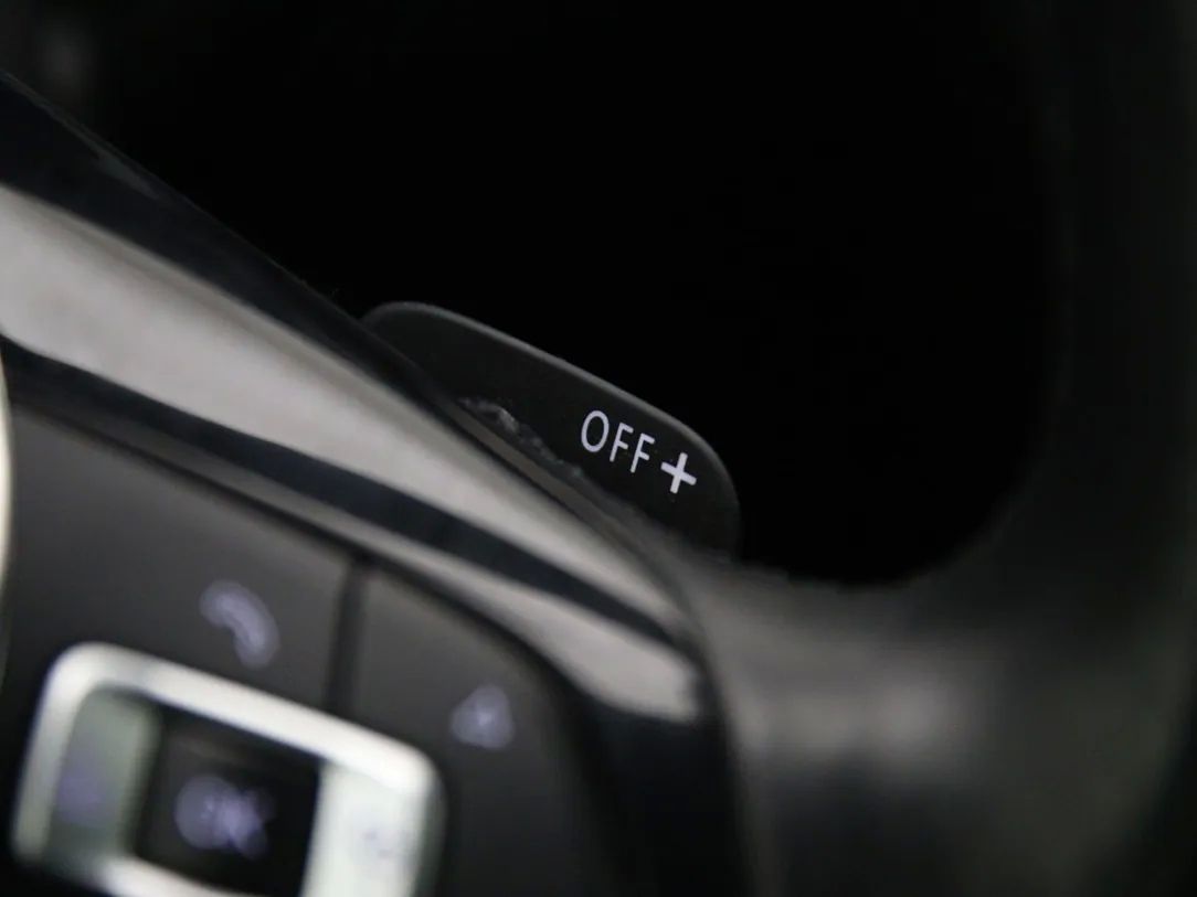 Volkswagen Passat | 32