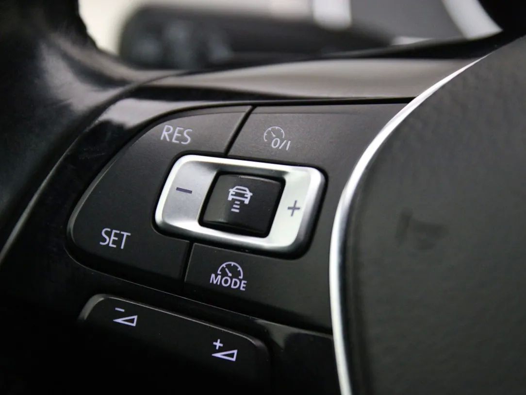 Volkswagen Passat | 31