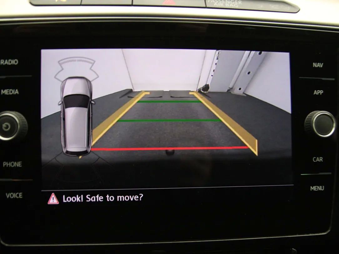 Volkswagen Passat | 24