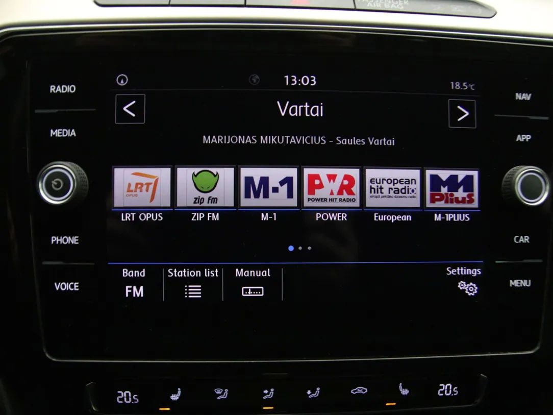 Volkswagen Passat | 21