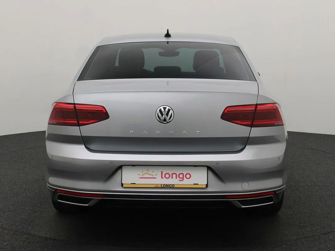 Volkswagen Passat | 4