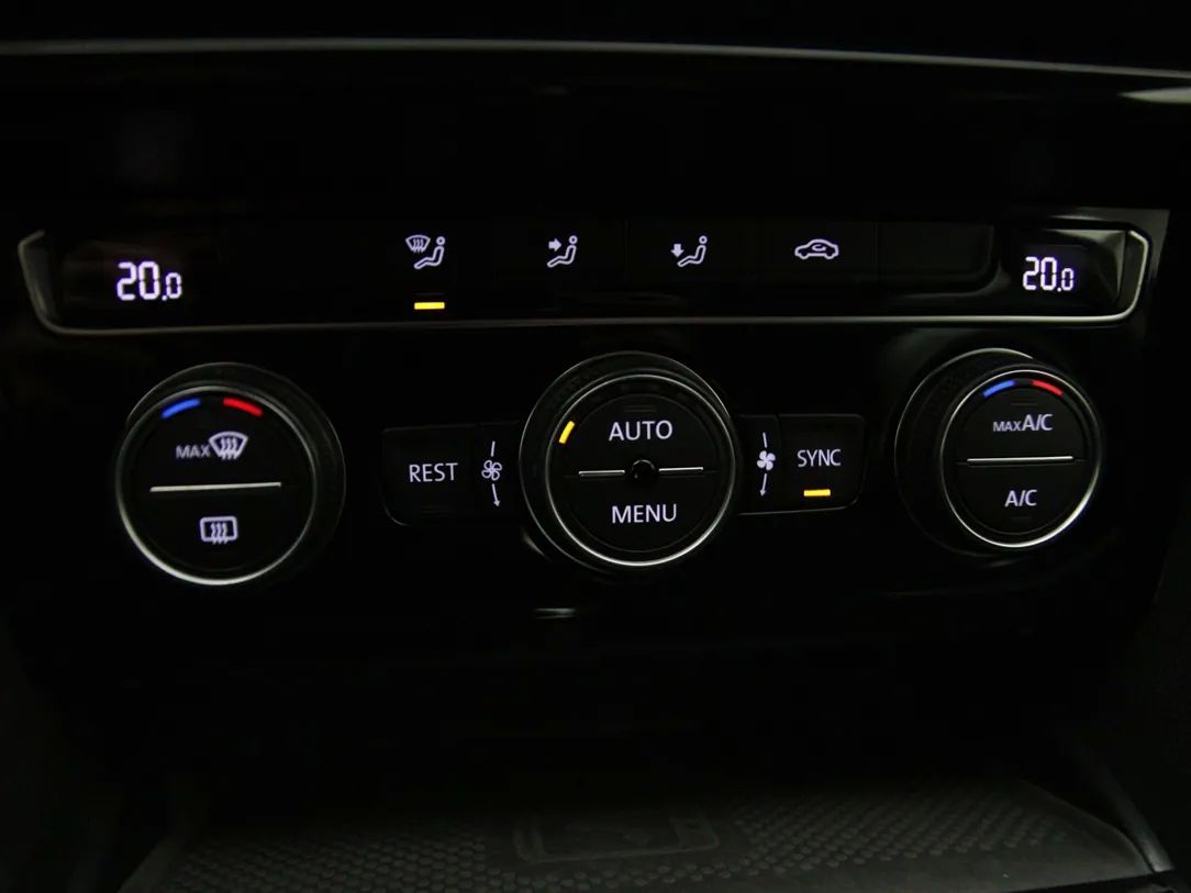 Volkswagen Passat | 19