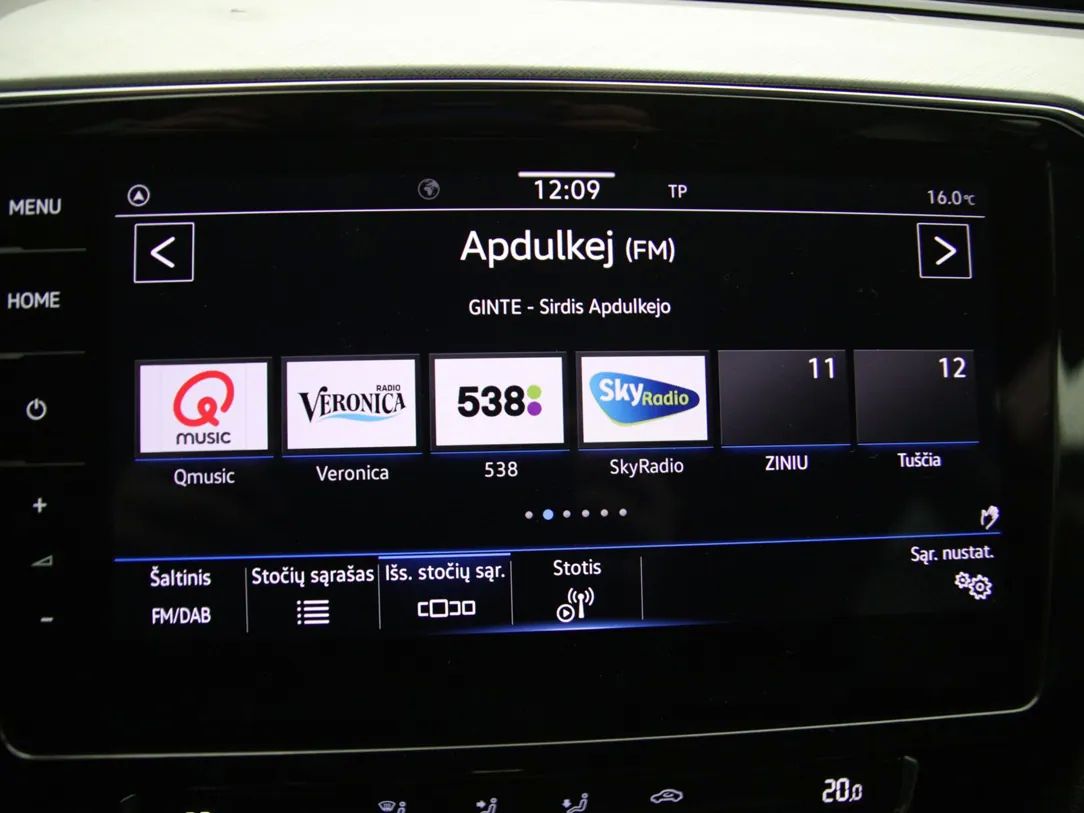 Volkswagen Passat | 21