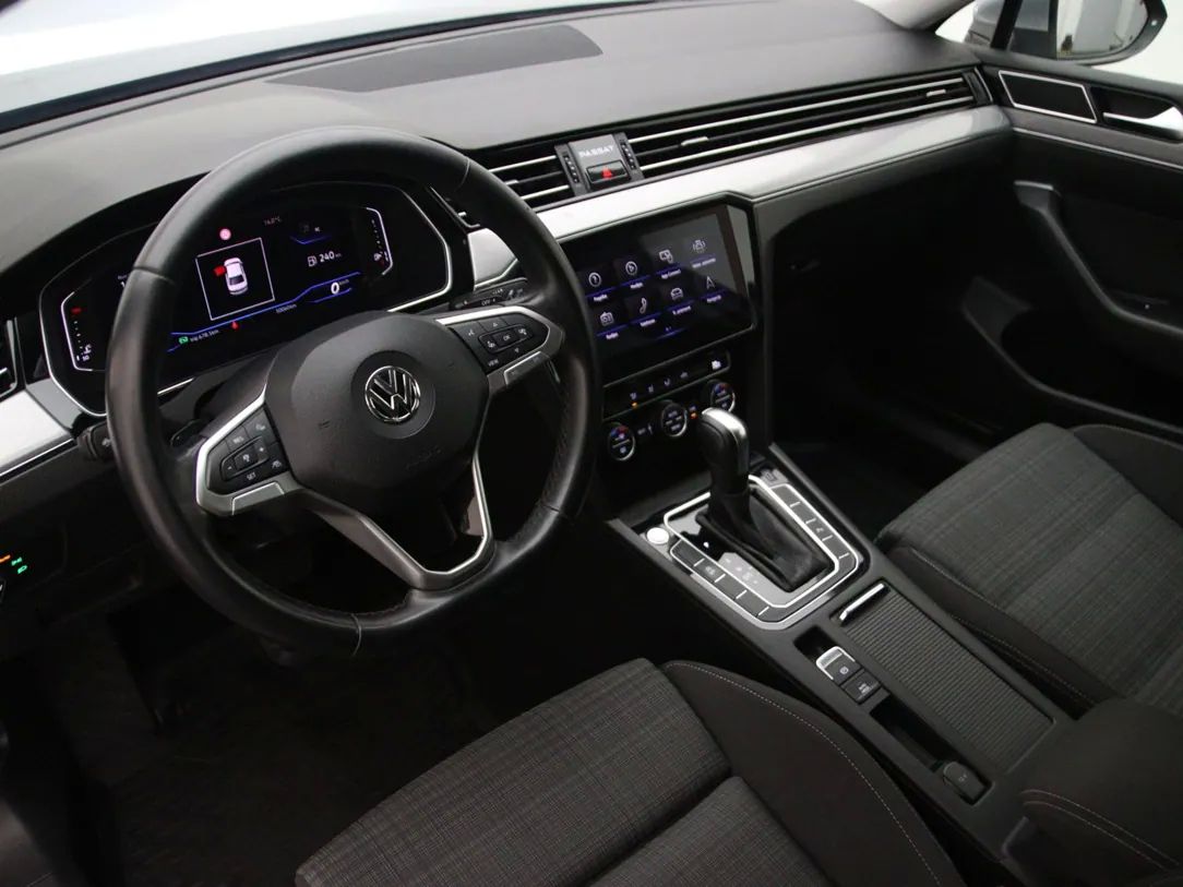 Volkswagen Passat | 15