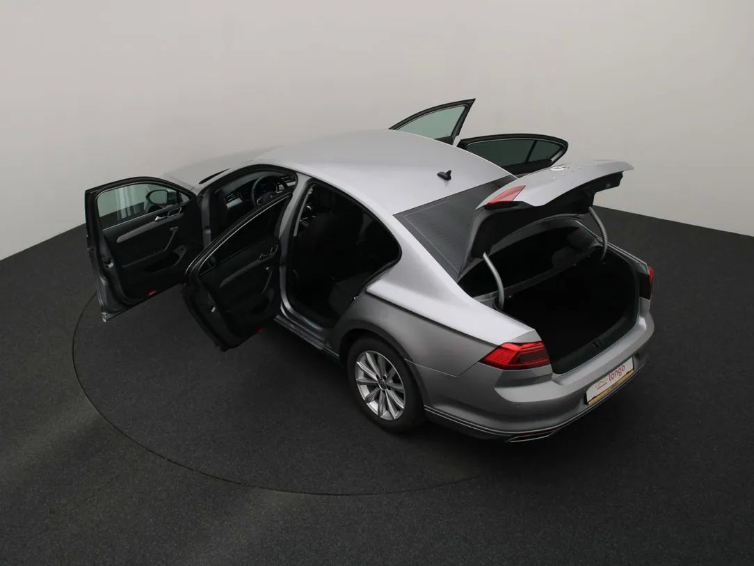 Volkswagen Passat | 12