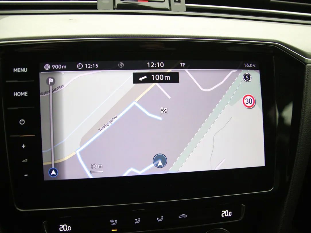 Volkswagen Passat | 23