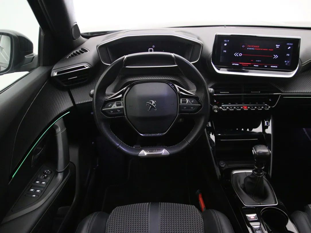 Peugeot 2008 | 16