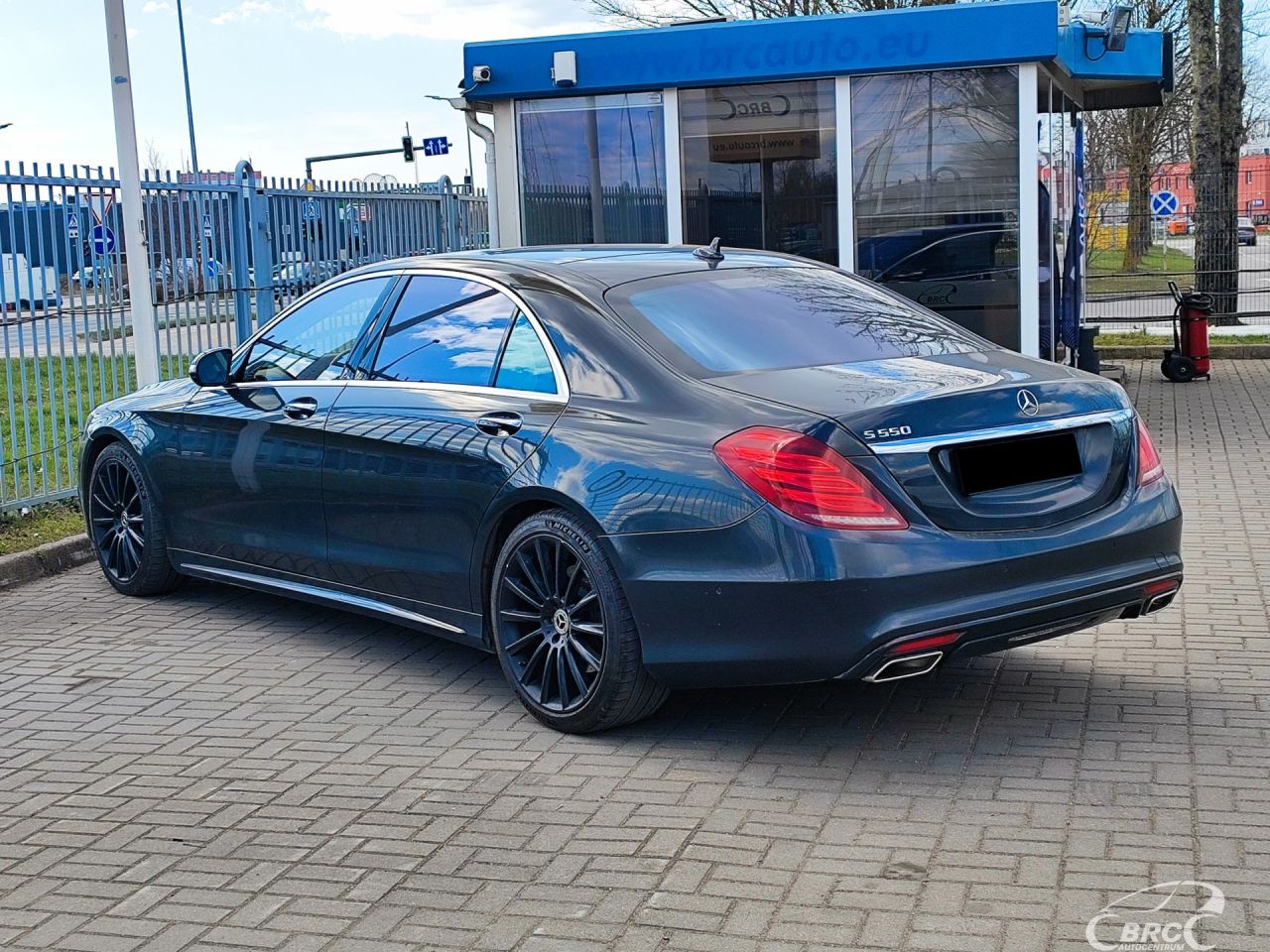 Mercedes-Benz S550 | 39