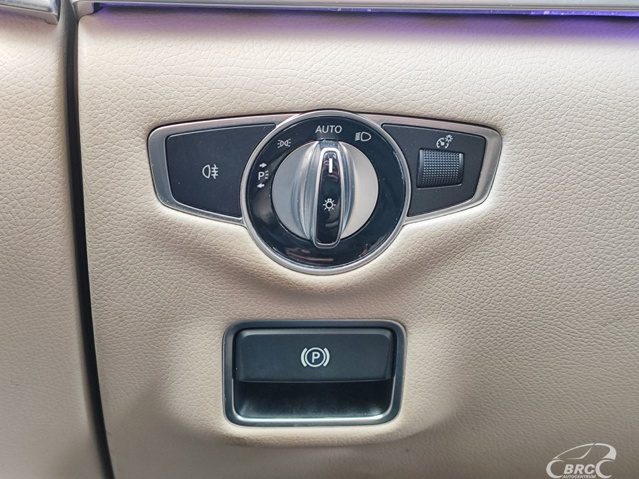 Mercedes-Benz S550 | 22