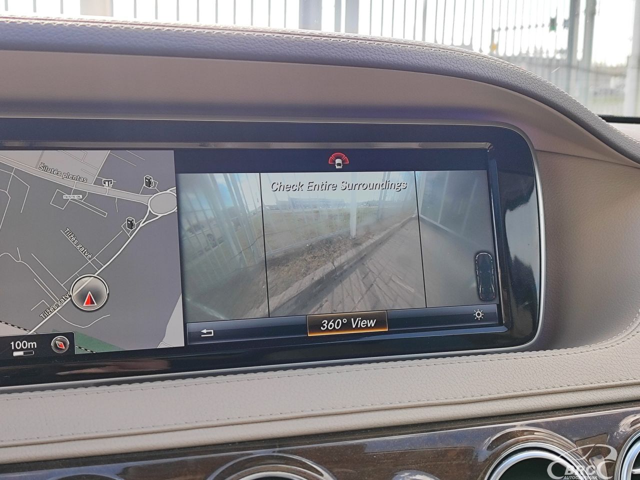 Mercedes-Benz S550 | 34