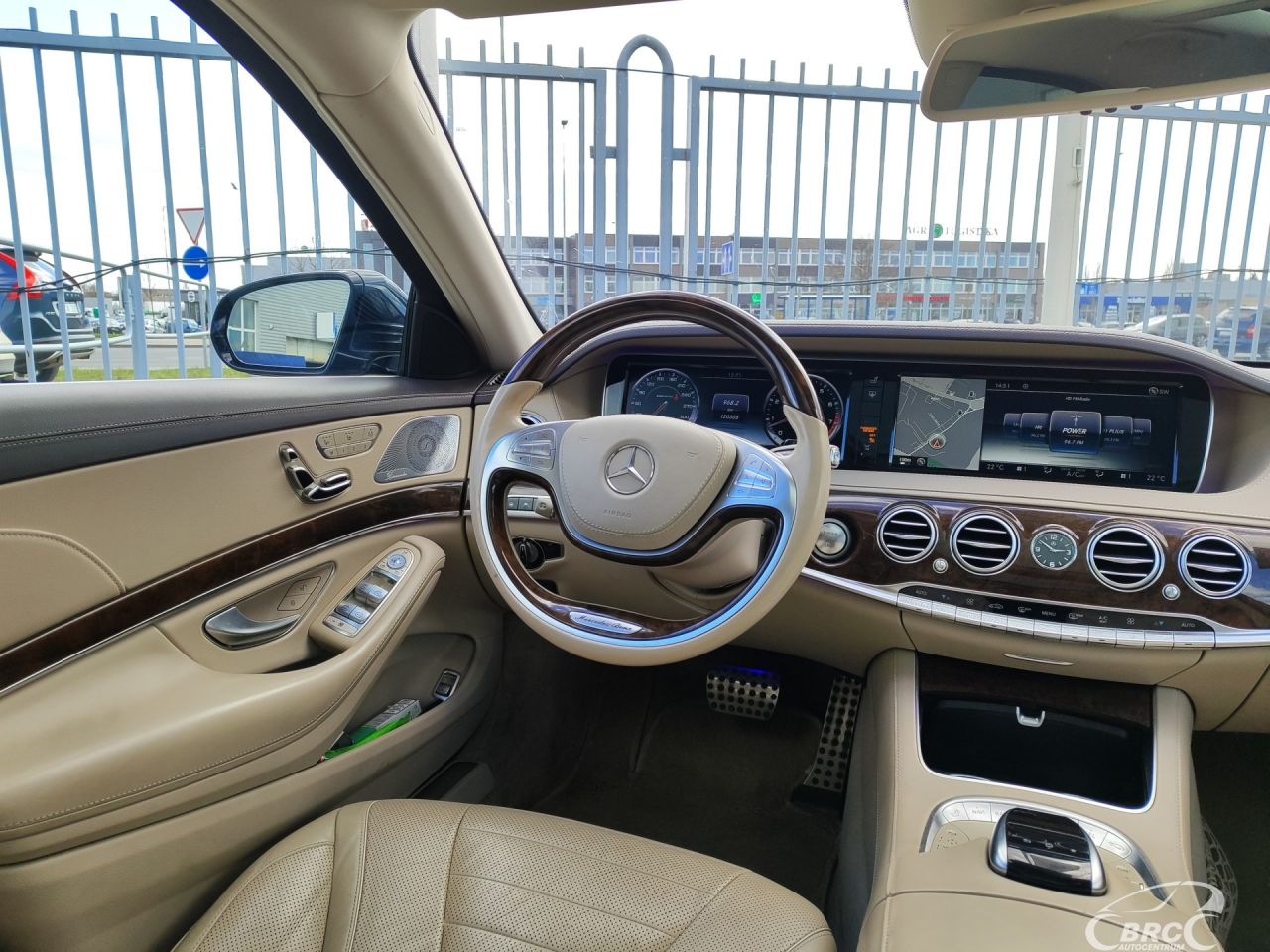 Mercedes-Benz S550 | 2