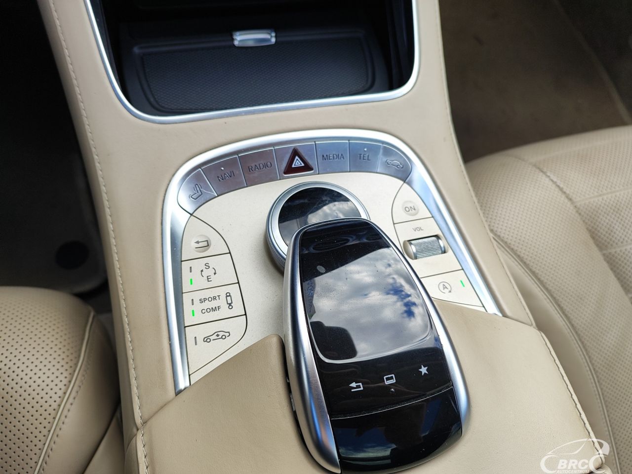 Mercedes-Benz S550 | 29