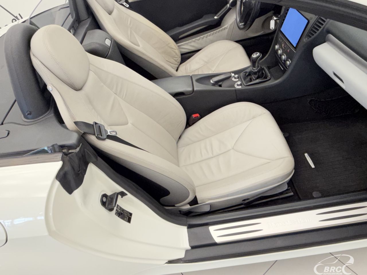 Mercedes-Benz SLK280 | 6