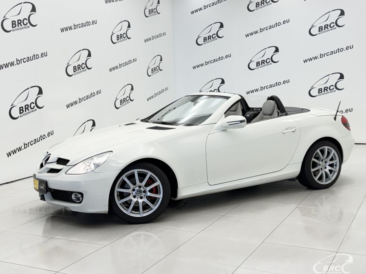 Mercedes-Benz SLK280 | 0