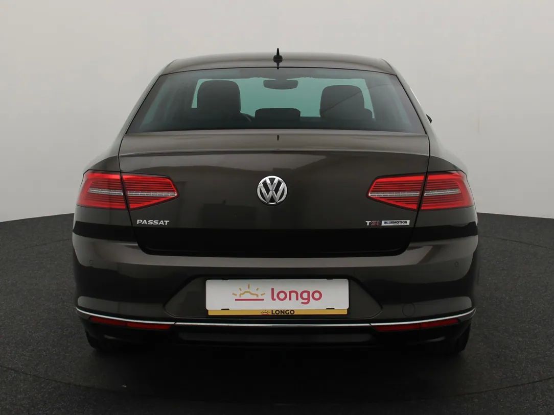 Volkswagen Passat | 4