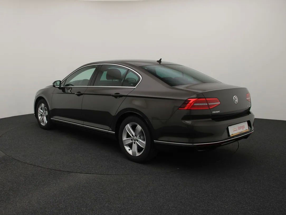 Volkswagen Passat | 6