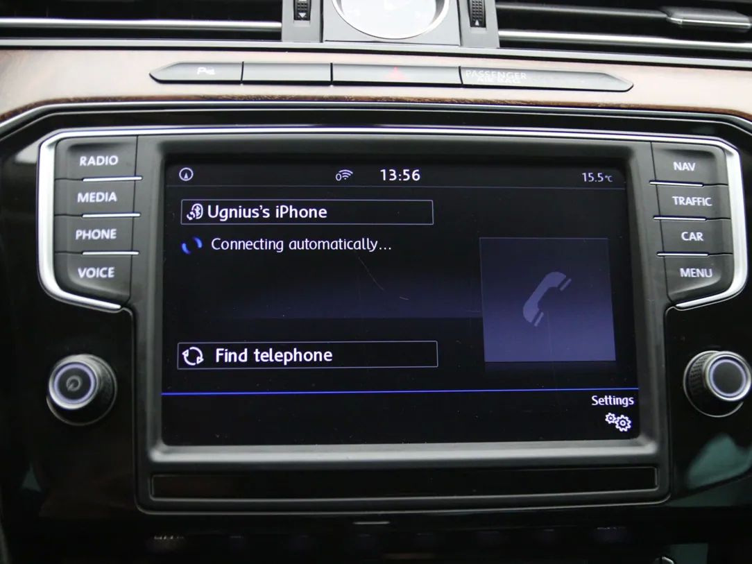 Volkswagen Passat | 22