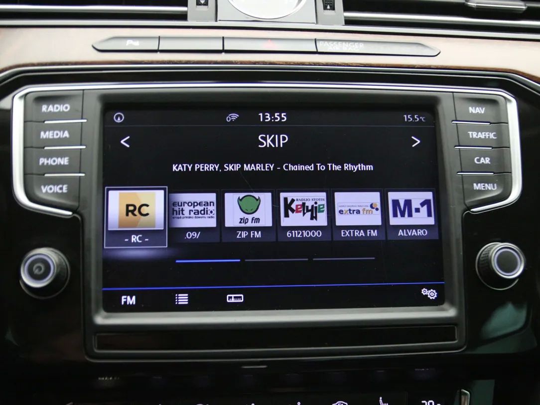 Volkswagen Passat | 21