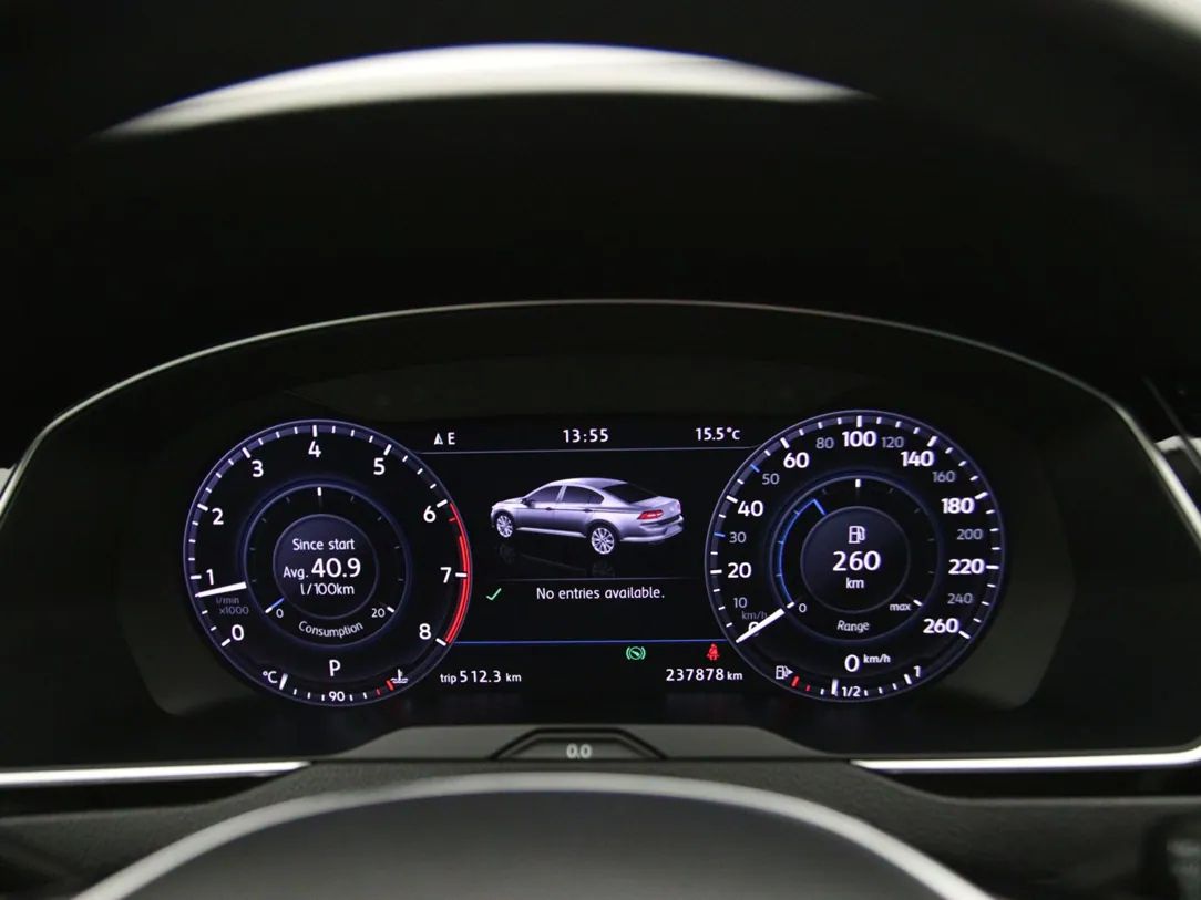 Volkswagen Passat | 18