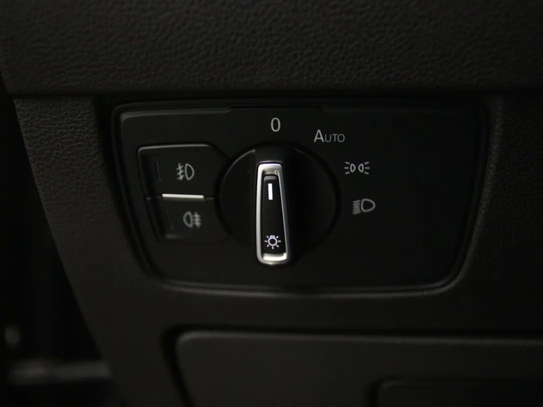 Volkswagen Passat | 26