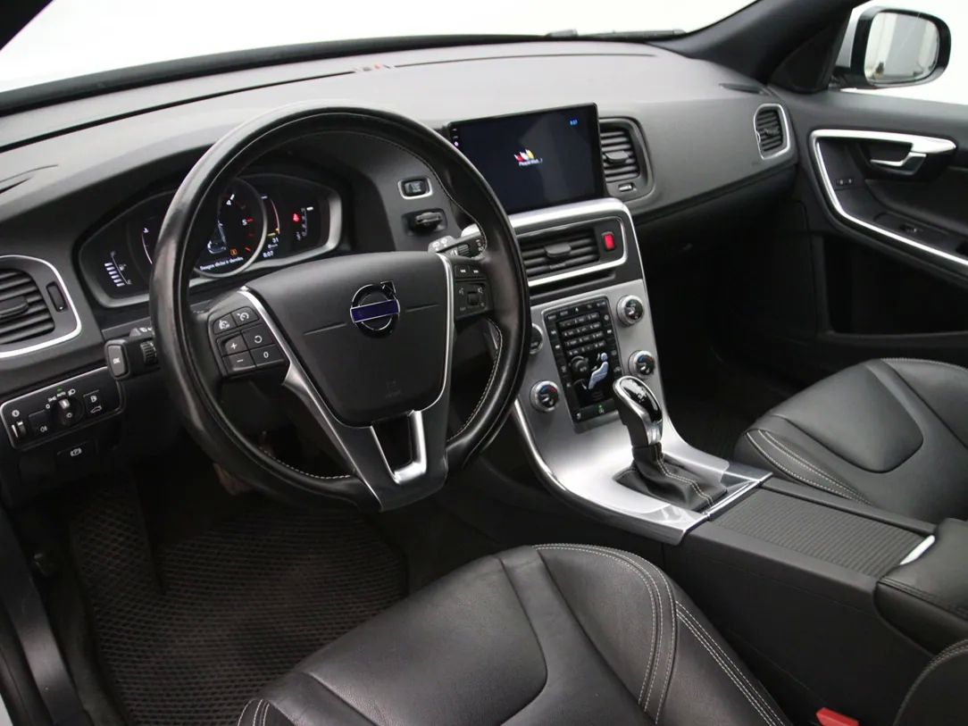 Volvo V60 | 15