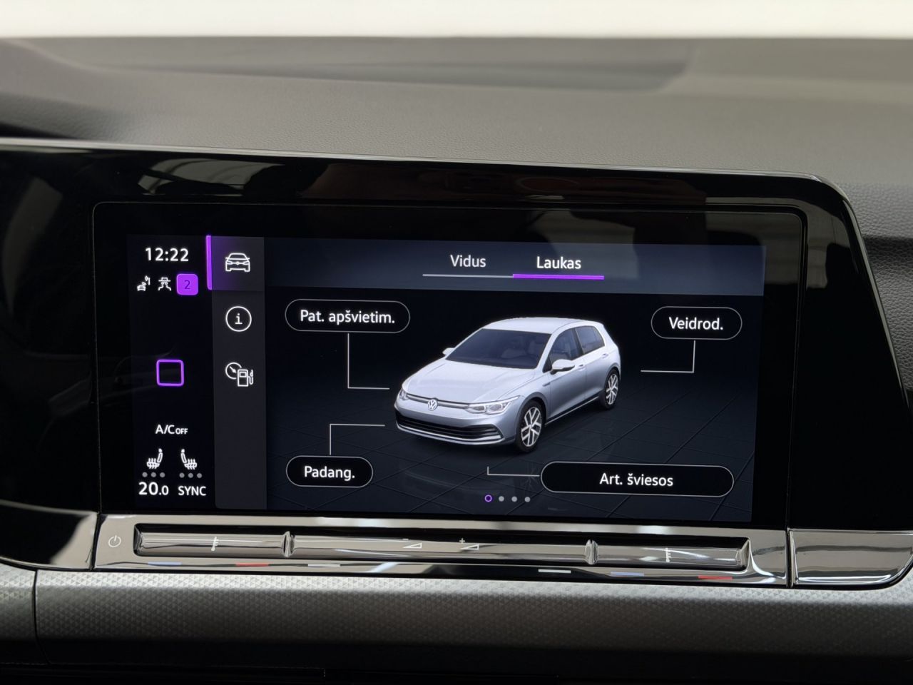 Volkswagen Golf | 26