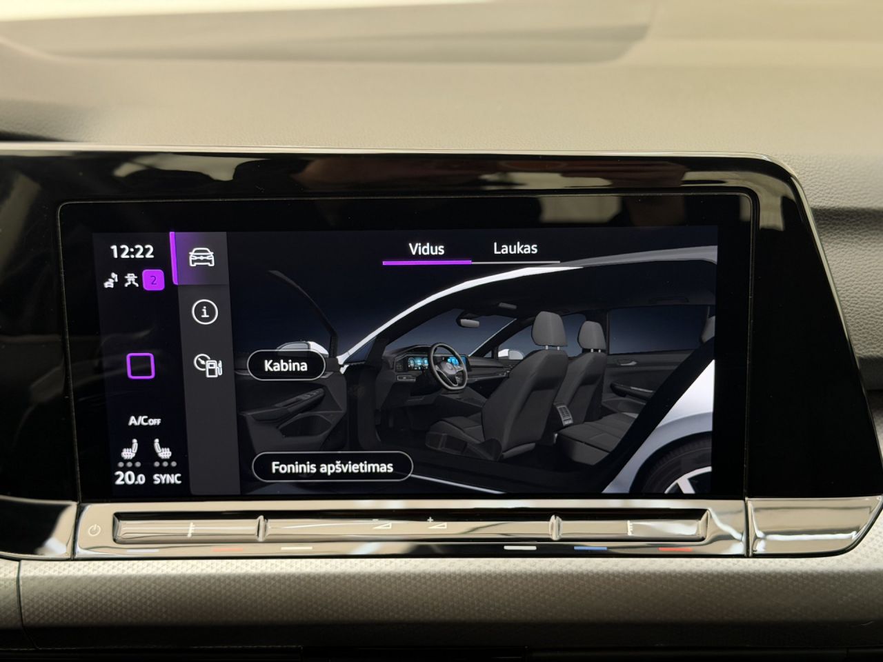 Volkswagen Golf | 25