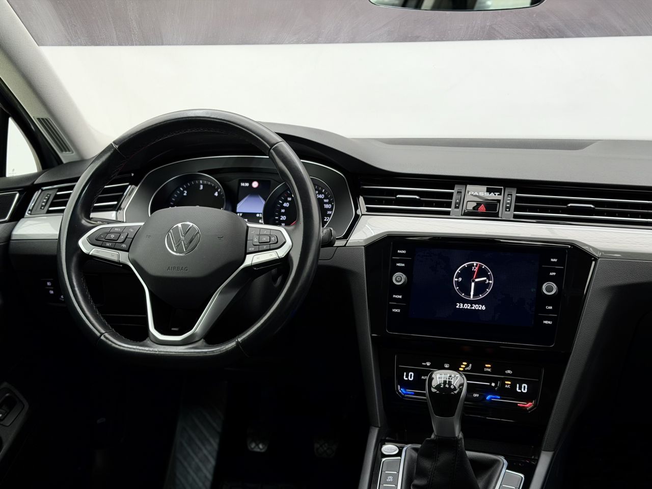 Volkswagen Passat | 15