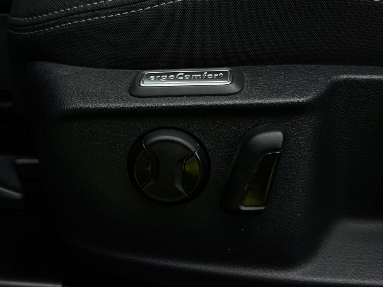 Volkswagen Passat | 19