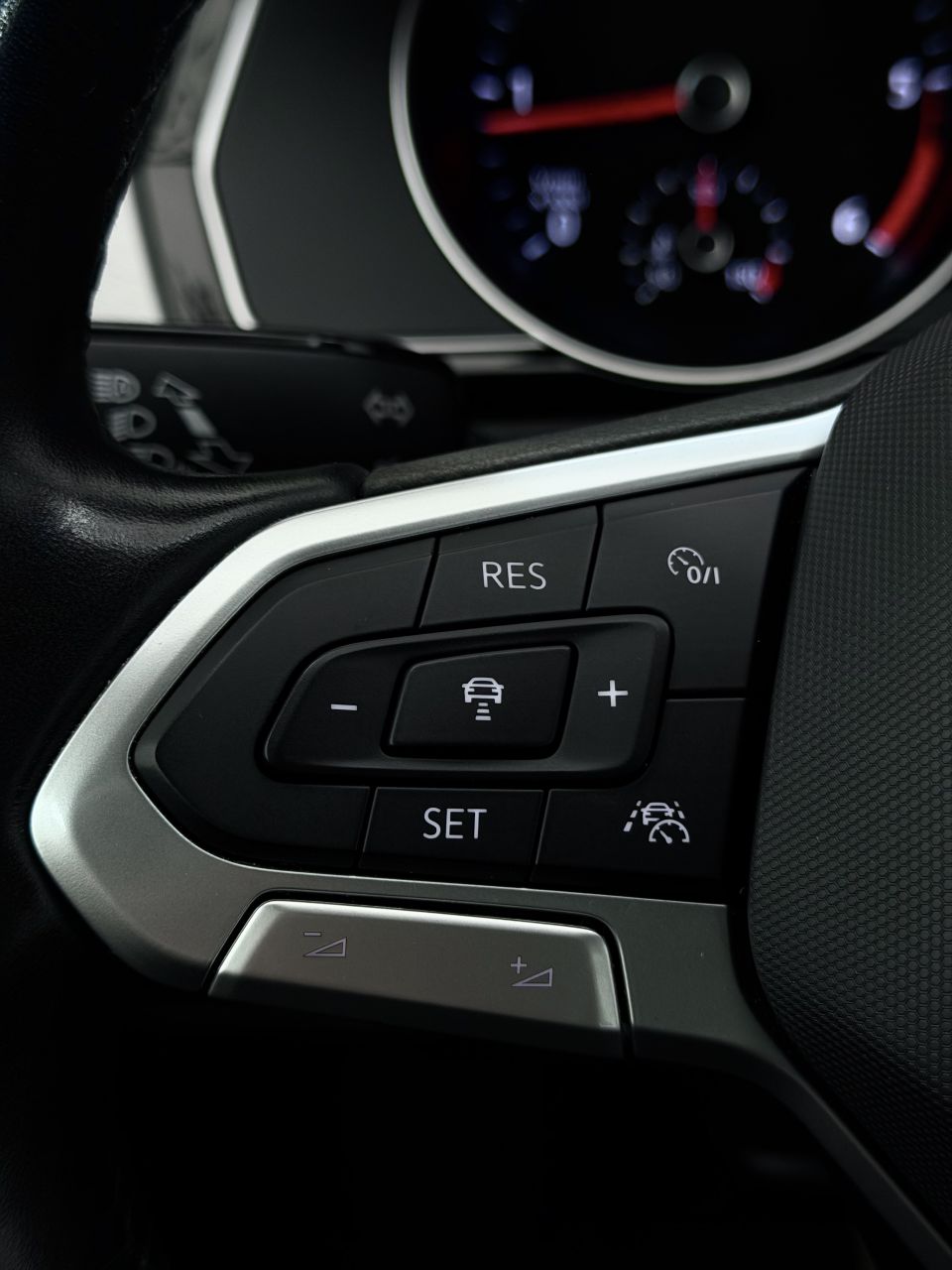 Volkswagen Passat | 26