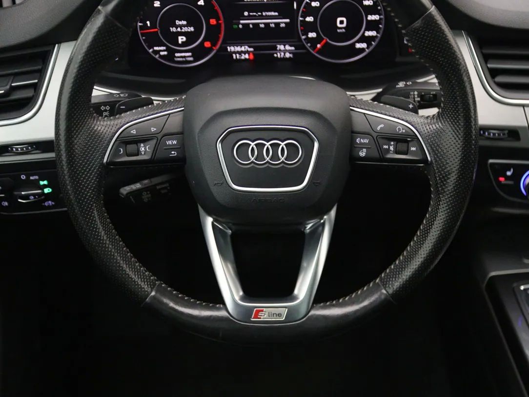 Audi Q7 | 18